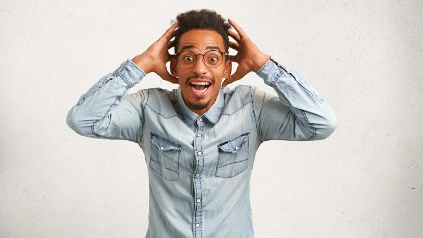 surprised man s735022786